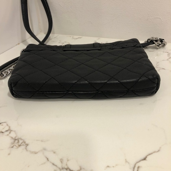 Calvin Klein Quilted Black Leather Cross Body Bag - Picture 4 of 7